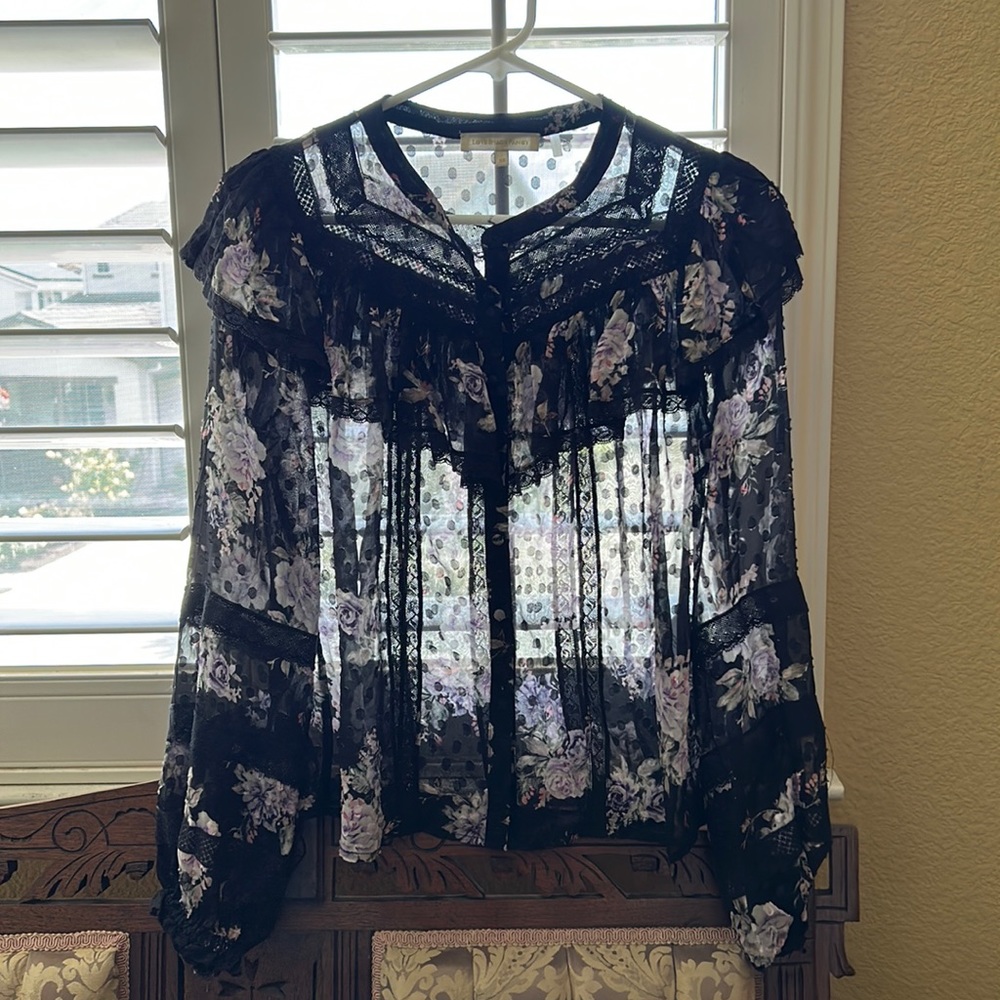 Love shack fancy blouse . Size xs .